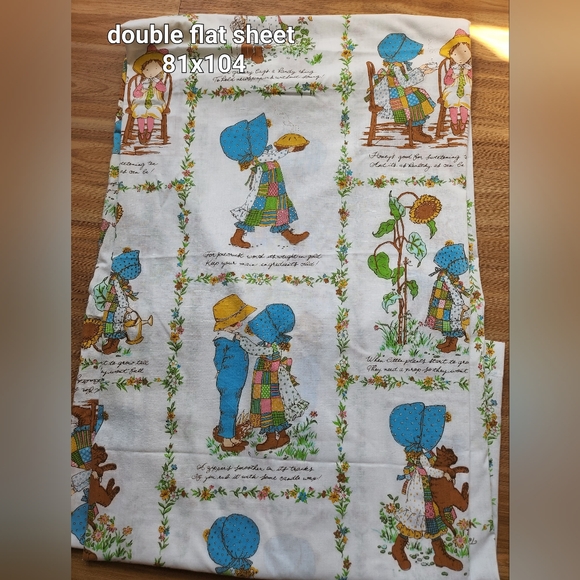 Vintage sheets floral and holly hobby - Picture 1 of 5